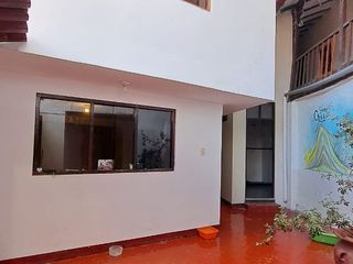Foto 1 de EN VENTA CASA DE 207 M2 EN CUSCO