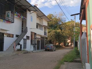Foto 4 de VENTA DE CASA EN APULO CUNDINAMARCA CON 2 APARTAMENTOS Y LOCAL COMERCIAL SOBRE LA VIA A GIRARDOT