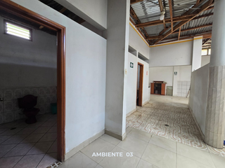 Foto 6 de Esta casa de 2 pisos con oficina, terraza y cochera ofrece el espacio y la comodidad perfecta para una vida próspera en Tarapoto. 😉