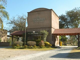 LOTE EN VENTA SANTA APOLONIA CERRILLOS 1748 M2