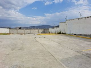 Foto 2 de VENTA GALPON NORTE DE QUITO IDEAL PARA LABORATORIOS, INDUSTRIA DE ALIMENTOS