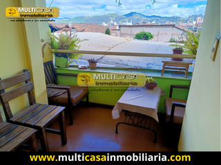 Venta Amplio Hostal Amoblado En El Centro Histórico De Cuenca, Ecuador