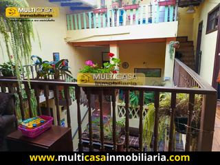 Venta Amplio Hostal Amoblado En El Centro Histórico De Cuenca, Ecuador