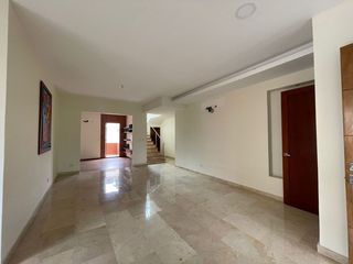 Foto 1 de Casa Multifamiliar en Arriendo, Villa Campestre