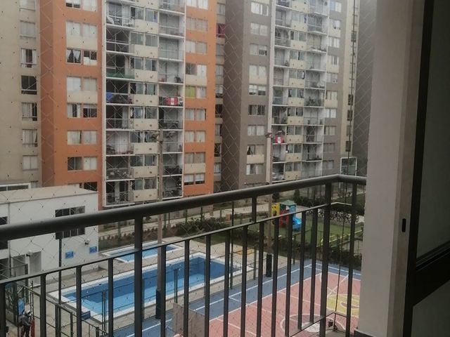 Departamento en Alquiler Comas, 73 m² Impecable, No Se Aceptan Mascotas.