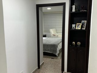 Foto 4 de SE VENDE APARTAMENTO EN EL EDIFICIO LINA MARIA EN EL ALVERNIA