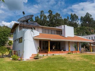 Foto 2 de Villa en Venta, Sector Challuabamba, Cuenca