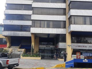 EL EJIDO, vendo restaurante en funcionamiento, edificio Banco de Préstamos, Piso 19
