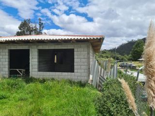 Vendo Casa - OPORTUNIDAD -  Paccha Auzhangata S/N - Cuenca