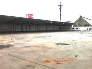 Foto 3 de Local Industrial Av Argentina 5,300 m²