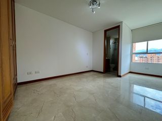 Apartamento en sector Laureles - Cómodos espacios
