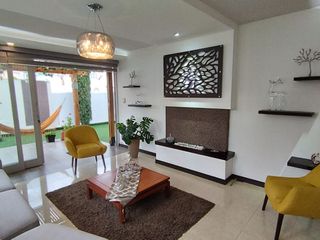 🏡CASA EN VENTA - CONOCOTO CONJUNTO LONDONFILD