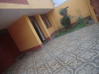 Foto 1 de Oferta!!Vendo casa con vista a parque Maranga, amplísima !