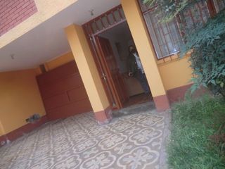 Foto 2 de Oferta!!Vendo casa con vista a parque Maranga, amplísima !