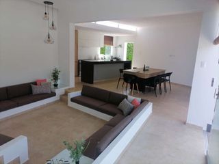 Foto 3 de Se Vende Amplia Casa De Campo En Cañete Imperial