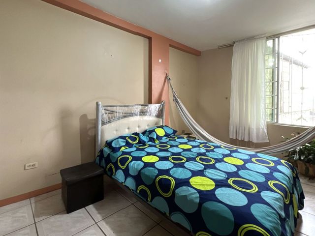 VENTA DPTO BIEN UBICADO  Av. Quito 3er piso con parqueadero,5 esquinas ideal para Oficinas
