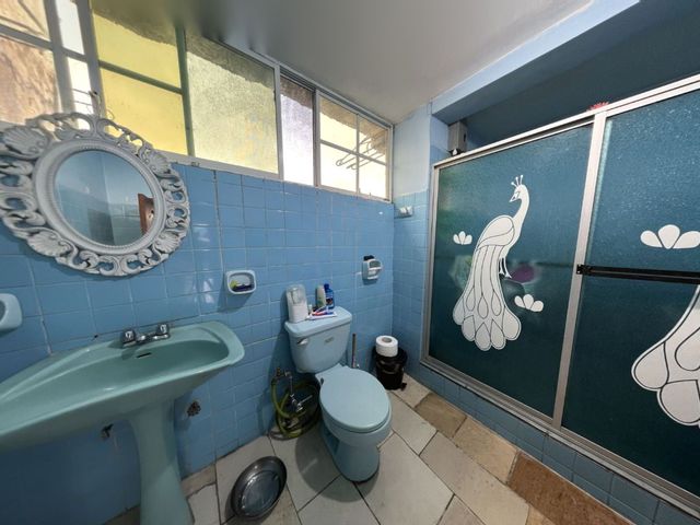 VENTA DPTO BIEN UBICADO  Av. Quito 3er piso con parqueadero,5 esquinas ideal para Oficinas