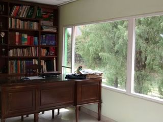 Foto 1 de VENDO CASA  CON OCHO GARAJES