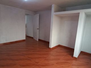 SE ALQUILA ESPACIOSO Y BONITO DEPARTAMENTO DE ESTRENO