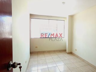 Foto 11 de Venta Departamento En Breña
