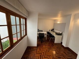 VENTA CASA EN SAN ISIDRO, IMPECABLE Y ACOGEDORA