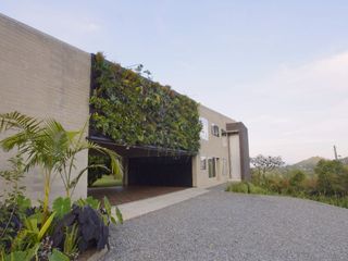 En Arriendo Casa contemporanea en reserva natural vía las Palmas