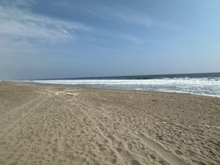 Foto 2 de En venta terreno con excelente ubicación en Brisas de Villa 🌊☀️