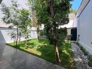 Foto 28 de VENDO CASA DE 2 PISOS EN BARRANCO- A MEDIA CDRA DEL MALECON -  ZONA RESIDENCIAL Y TRANQUILA- EXCELENTE UBICACION