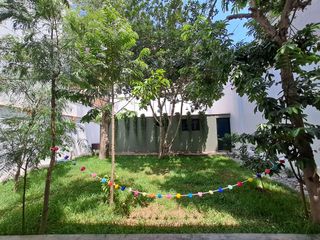 Foto 30 de VENDO CASA DE 2 PISOS EN BARRANCO- A MEDIA CDRA DEL MALECON -  ZONA RESIDENCIAL Y TRANQUILA- EXCELENTE UBICACION