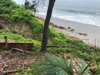 Terreno en venta frente al mar, Manta, Ecuador