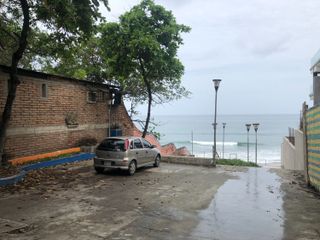 Terreno en venta frente al mar, Manta, Ecuador
