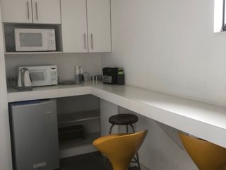 Foto 3 de Ocasión! se vende oficina implementada y amblada en Centro Financiero San Isidro