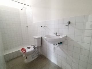 Foto 34 de CASA DE VENTA,  EN CDLA. SAMANES 1 , NORTE DE GUAYAQUIL