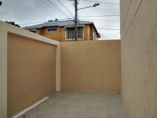 Foto 10 de CASA DE VENTA,  EN CDLA. SAMANES 1 , NORTE DE GUAYAQUIL
