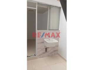 Foto 3 de Vendo Hermosa Casa En Condominio Frente A Mall Aventura ID 1087637