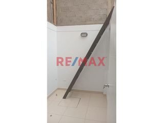 Foto 2 de Vendo Hermosa Casa En Condominio Frente A Mall Aventura ID 1087637
