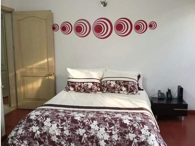ARRIENDO APARTAMENTO AMOBLADO EN CHICO NAVARRA