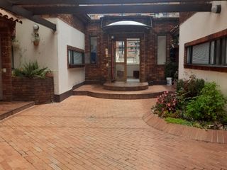 Foto 2 de VENDE CASA CEDRITOS REMODELADA