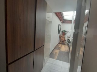 Foto 7 de VENDE CASA CEDRITOS REMODELADA