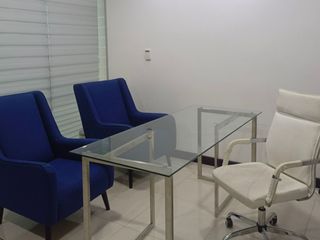 Foto 2 de OFICINA AMOBLADA  EN ALQUILER