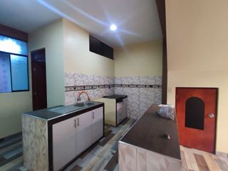 Foto 8 de CASA 3 PISOS EN VENTA 158 M2 HUAYCÁN - ATE
