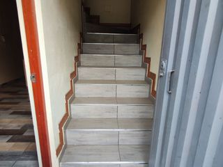 Foto 4 de CASA 3 PISOS EN VENTA 158 M2 HUAYCÁN - ATE