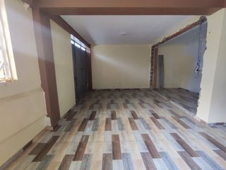 Foto 5 de CASA 3 PISOS EN VENTA 158 M2 HUAYCÁN - ATE