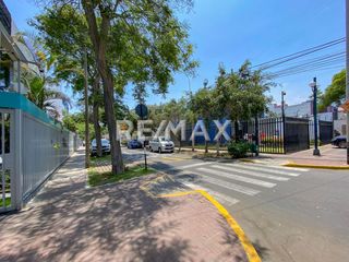 Foto 52 de SE VENDA CASA DE LUJO EN URB CLUB GOLF DE LOS INCAS