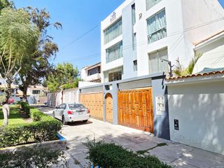 EN VENTA DEPARTAMENTO · URB. LA MARINA ·  CAYMA
