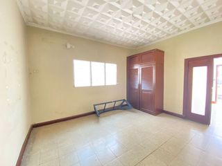 Venta  Casa + Suite  - Urdesa Central