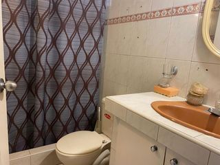 Venta  Casa + Suite  - Urdesa Central