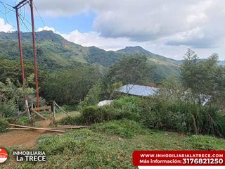 Foto 9 de Se vende Finca con 2 glamping, casa en bareque en la parte alta de Media canoa vereda el Delirio YOTOCO - VALLE.