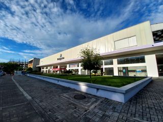 Foto 2 de VENTA DE LOCAL EN EL CENTRO COMERCIAL PEÑALISA MALL RICAURTE CUNDINAMARCA