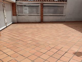 Foto 3 de CASA EN VENTA EN LA ALHAMBRA